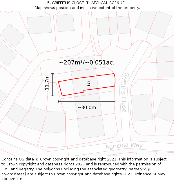 5, GRIFFITHS CLOSE, THATCHAM, RG19 4FH: Plot and title map
