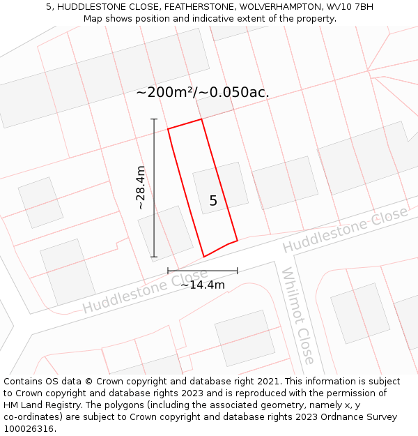 5, HUDDLESTONE CLOSE, FEATHERSTONE, WOLVERHAMPTON, WV10 7BH: Plot and title map