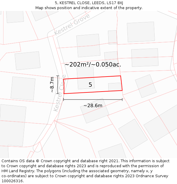 5, KESTREL CLOSE, LEEDS, LS17 8XJ: Plot and title map