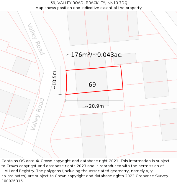 69, VALLEY ROAD, BRACKLEY, NN13 7DQ: Plot and title map