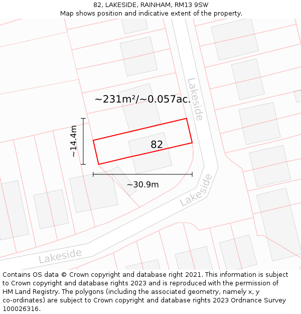 82, LAKESIDE, RAINHAM, RM13 9SW: Plot and title map
