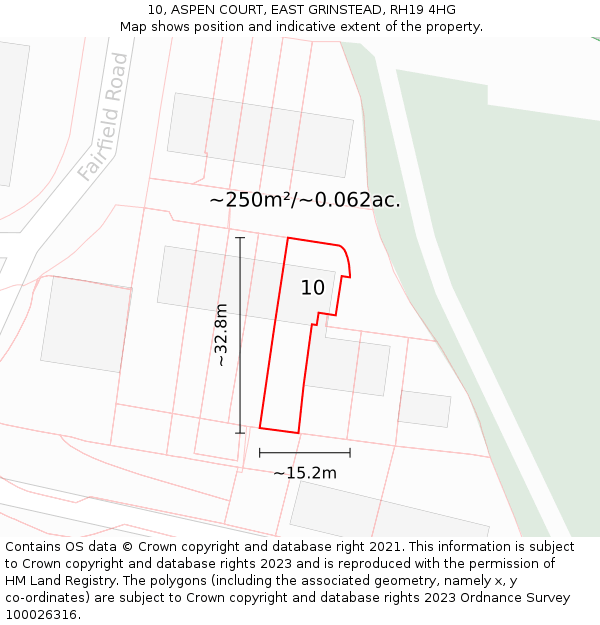 10, ASPEN COURT, EAST GRINSTEAD, RH19 4HG: Plot and title map