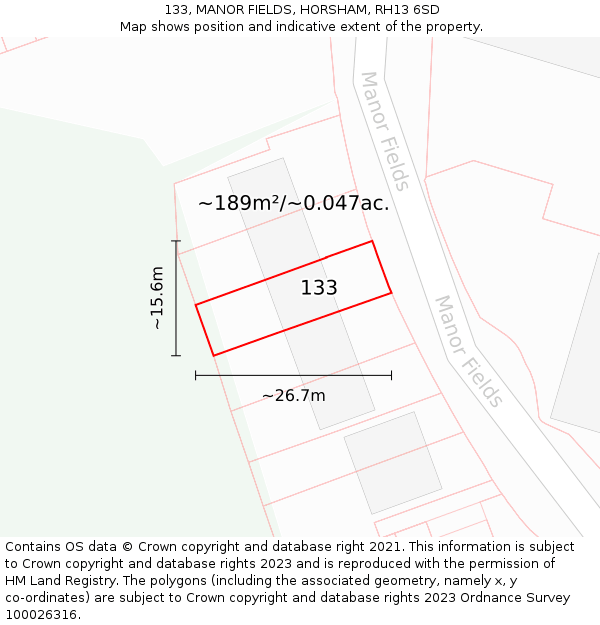 133, MANOR FIELDS, HORSHAM, RH13 6SD: Plot and title map