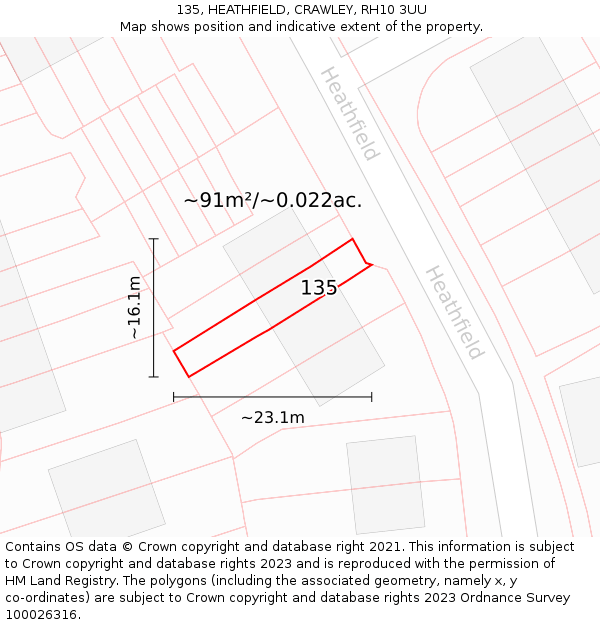 135, HEATHFIELD, CRAWLEY, RH10 3UU: Plot and title map