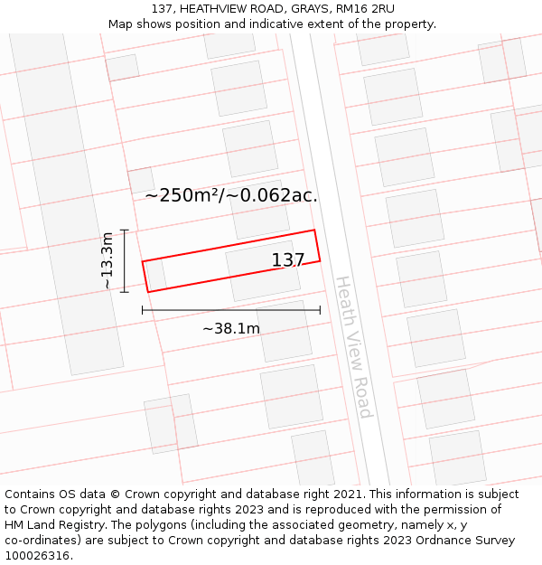 137, HEATHVIEW ROAD, GRAYS, RM16 2RU: Plot and title map