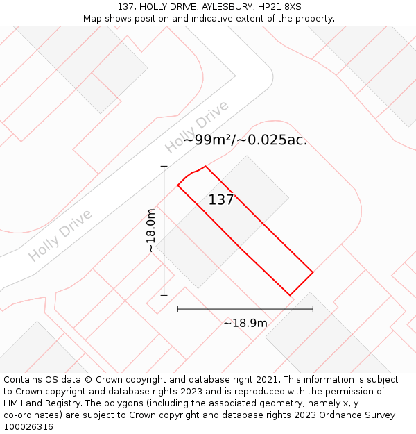 137, HOLLY DRIVE, AYLESBURY, HP21 8XS: Plot and title map