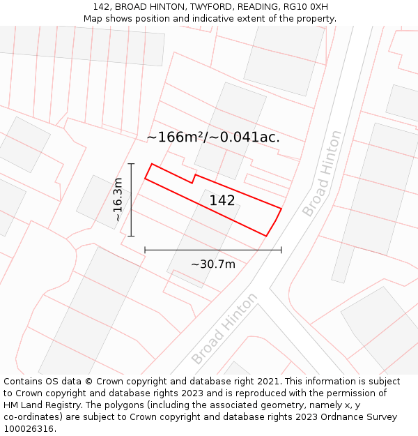 142, BROAD HINTON, TWYFORD, READING, RG10 0XH: Plot and title map