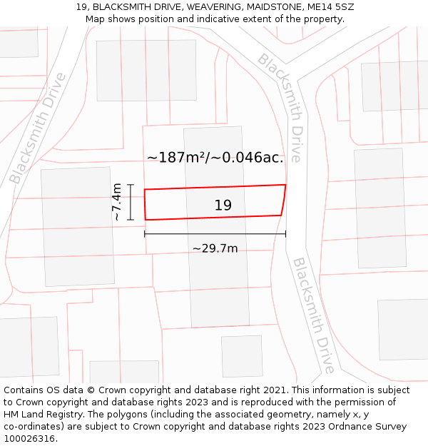 19, BLACKSMITH DRIVE, WEAVERING, MAIDSTONE, ME14 5SZ: Plot and title map