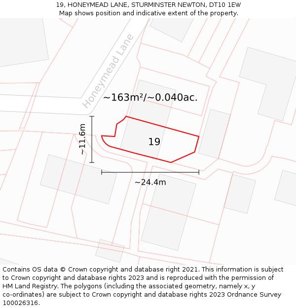 19, HONEYMEAD LANE, STURMINSTER NEWTON, DT10 1EW: Plot and title map