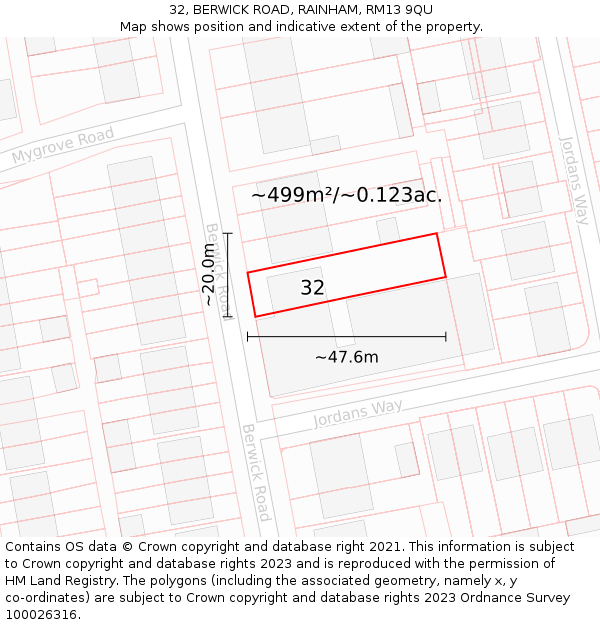 32, BERWICK ROAD, RAINHAM, RM13 9QU: Plot and title map