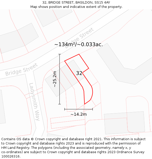 32, BRIDGE STREET, BASILDON, SS15 4AY: Plot and title map