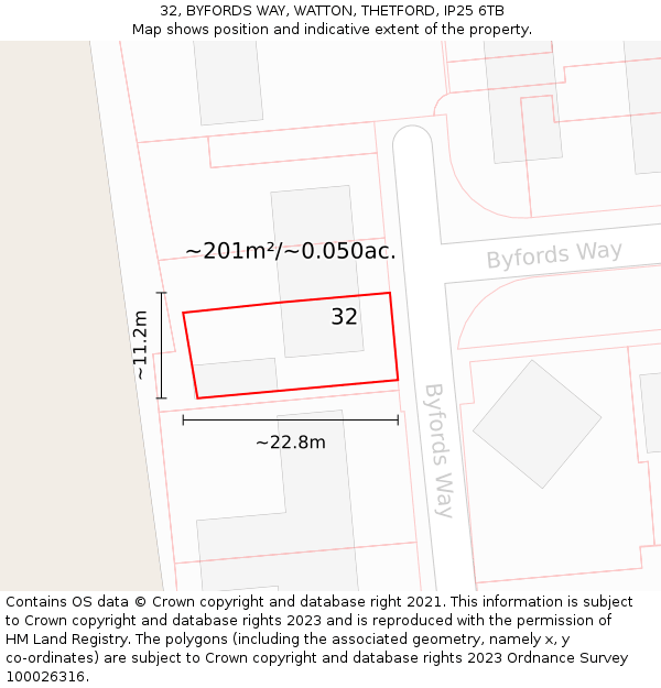 32, BYFORDS WAY, WATTON, THETFORD, IP25 6TB: Plot and title map