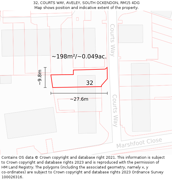 32, COURTS WAY, AVELEY, SOUTH OCKENDON, RM15 4DG: Plot and title map