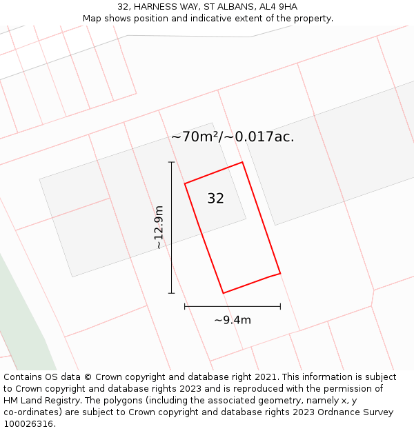 32, HARNESS WAY, ST ALBANS, AL4 9HA: Plot and title map