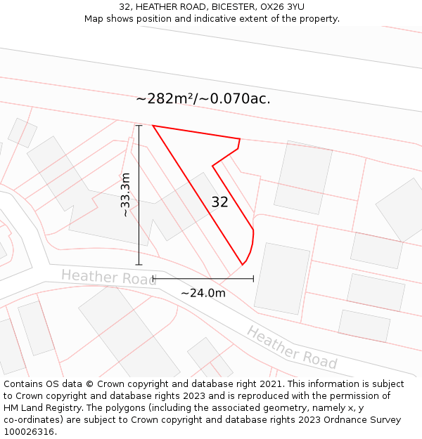 32, HEATHER ROAD, BICESTER, OX26 3YU: Plot and title map