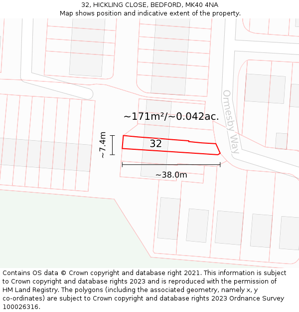 32, HICKLING CLOSE, BEDFORD, MK40 4NA: Plot and title map