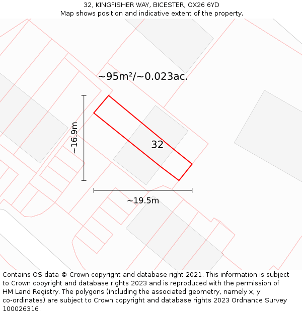 32, KINGFISHER WAY, BICESTER, OX26 6YD: Plot and title map
