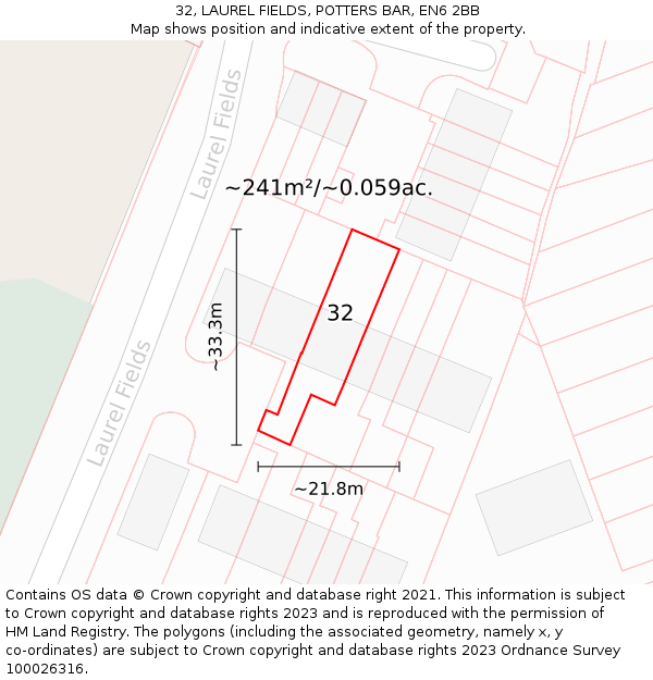 32, LAUREL FIELDS, POTTERS BAR, EN6 2BB: Plot and title map