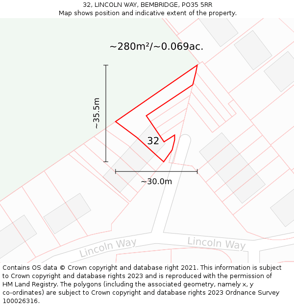 32, LINCOLN WAY, BEMBRIDGE, PO35 5RR: Plot and title map