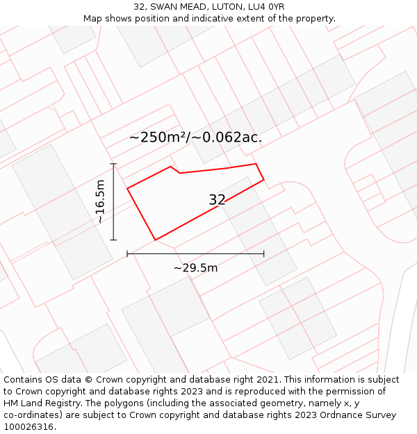 32, SWAN MEAD, LUTON, LU4 0YR: Plot and title map