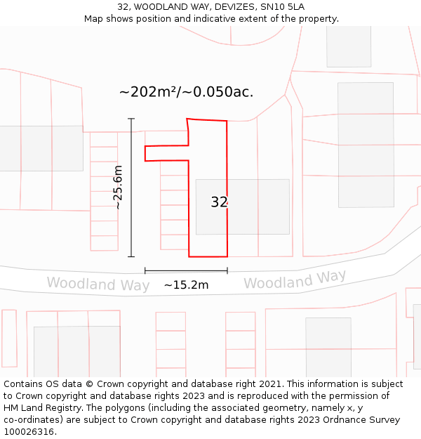32, WOODLAND WAY, DEVIZES, SN10 5LA: Plot and title map