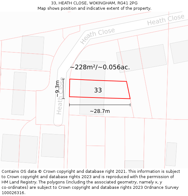 33, HEATH CLOSE, WOKINGHAM, RG41 2PG: Plot and title map