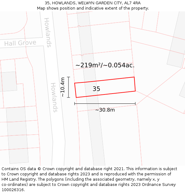 35, HOWLANDS, WELWYN GARDEN CITY, AL7 4RA: Plot and title map