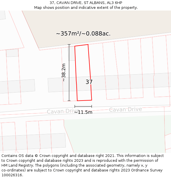 37, CAVAN DRIVE, ST ALBANS, AL3 6HP: Plot and title map