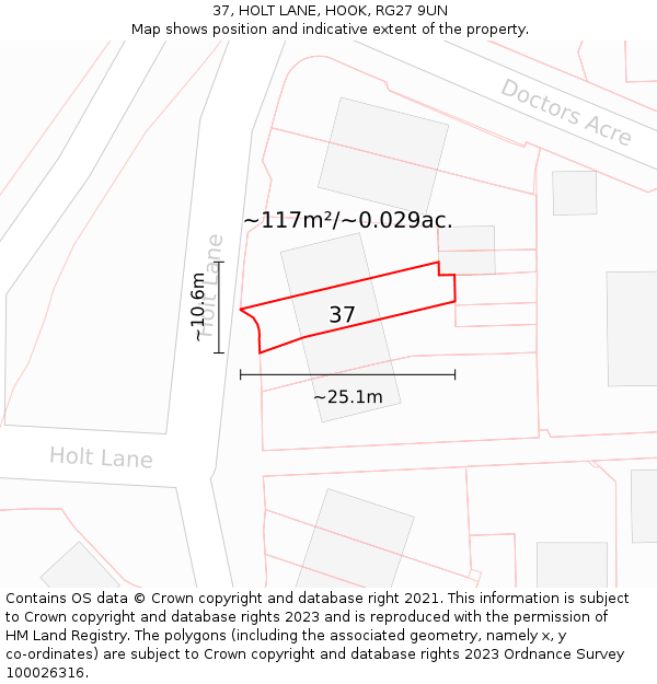 37, HOLT LANE, HOOK, RG27 9UN: Plot and title map