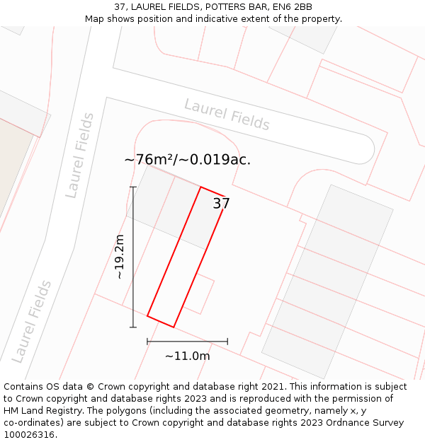 37, LAUREL FIELDS, POTTERS BAR, EN6 2BB: Plot and title map