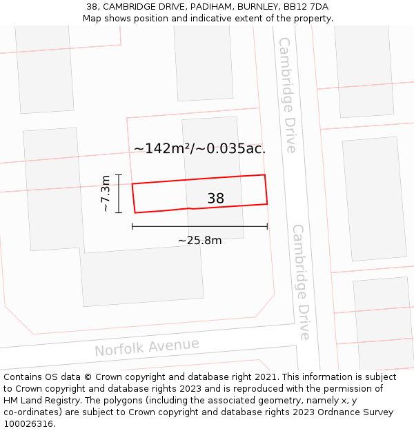 38, CAMBRIDGE DRIVE, PADIHAM, BURNLEY, BB12 7DA: Plot and title map