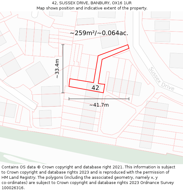 42, SUSSEX DRIVE, BANBURY, OX16 1UR: Plot and title map