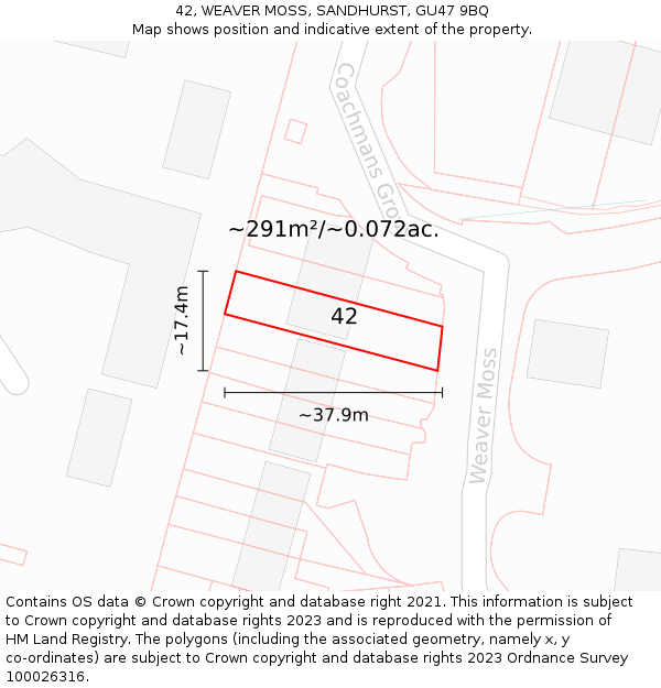 42, WEAVER MOSS, SANDHURST, GU47 9BQ: Plot and title map