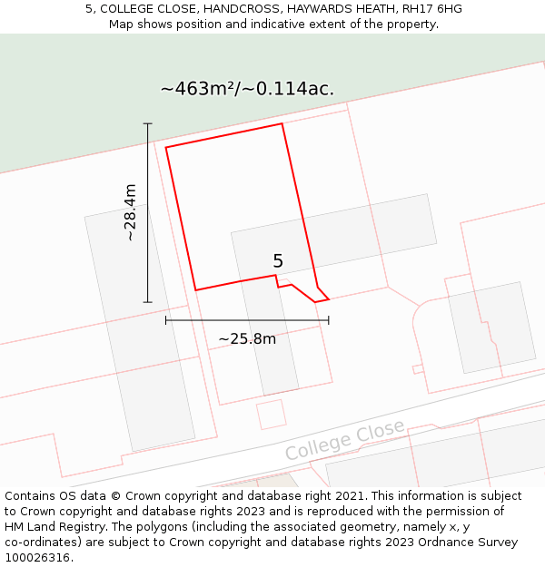 5, COLLEGE CLOSE, HANDCROSS, HAYWARDS HEATH, RH17 6HG: Plot and title map