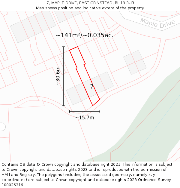 7, MAPLE DRIVE, EAST GRINSTEAD, RH19 3UR: Plot and title map