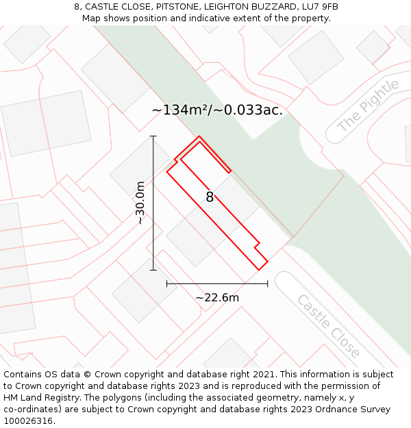 8, CASTLE CLOSE, PITSTONE, LEIGHTON BUZZARD, LU7 9FB: Plot and title map