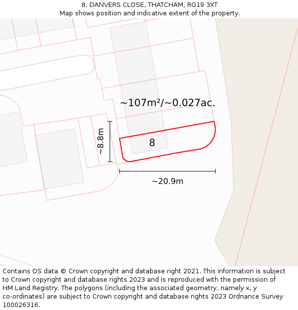 8, DANVERS CLOSE, THATCHAM, RG19 3XT: Plot and title map