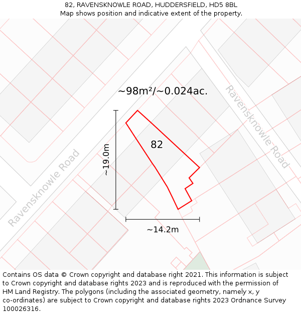 82, RAVENSKNOWLE ROAD, HUDDERSFIELD, HD5 8BL: Plot and title map
