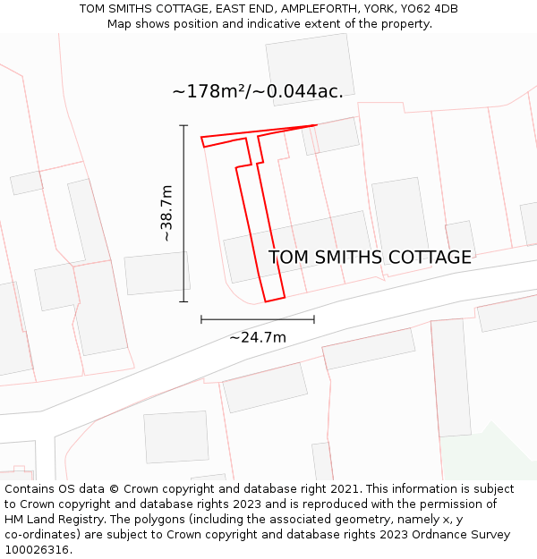 TOM SMITHS COTTAGE, EAST END, AMPLEFORTH, YORK, YO62 4DB: Plot and title map
