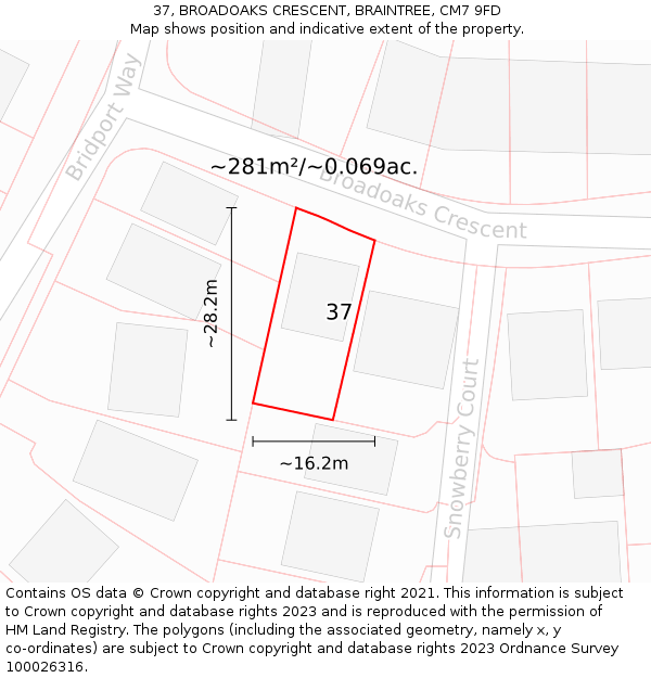 37, BROADOAKS CRESCENT, BRAINTREE, CM7 9FD: Plot and title map