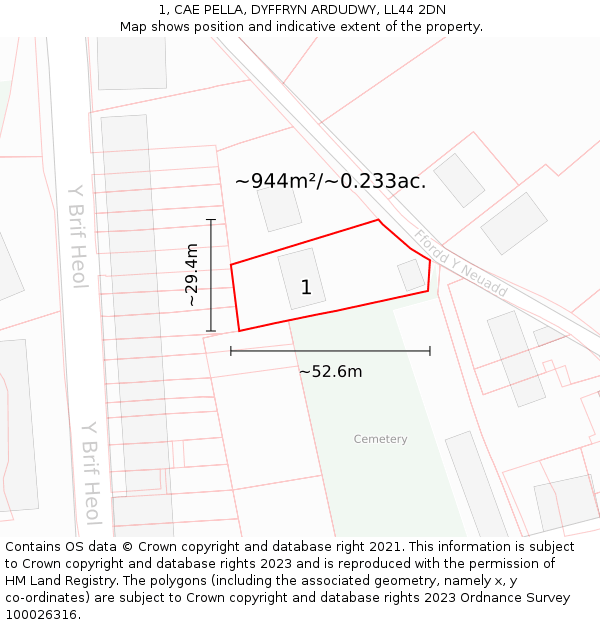 1, CAE PELLA, DYFFRYN ARDUDWY, LL44 2DN: Plot and title map
