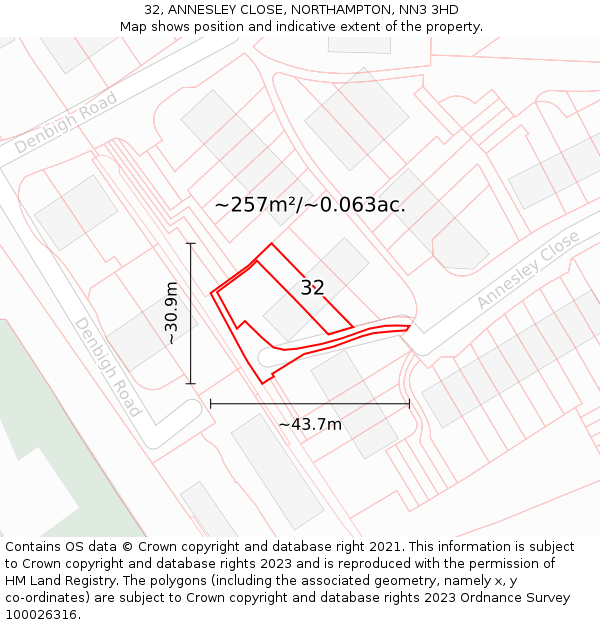32, ANNESLEY CLOSE, NORTHAMPTON, NN3 3HD: Plot and title map