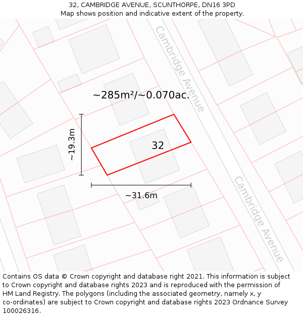 32, CAMBRIDGE AVENUE, SCUNTHORPE, DN16 3PD: Plot and title map