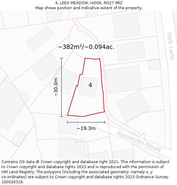 4, LEES MEADOW, HOOK, RG27 9RZ: Plot and title map