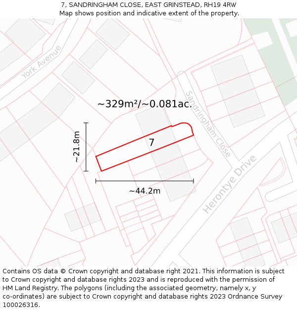7, SANDRINGHAM CLOSE, EAST GRINSTEAD, RH19 4RW: Plot and title map