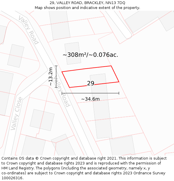 29, VALLEY ROAD, BRACKLEY, NN13 7DQ: Plot and title map