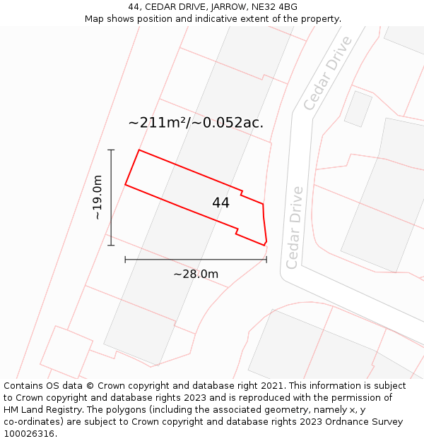 44, CEDAR DRIVE, JARROW, NE32 4BG: Plot and title map