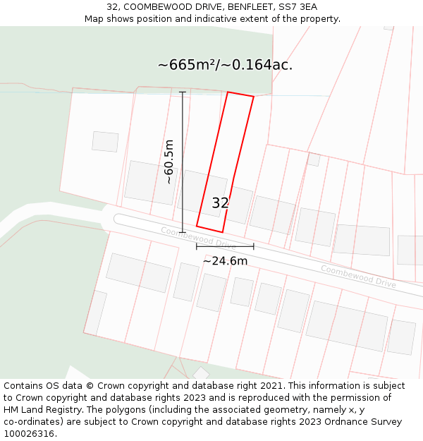 32, COOMBEWOOD DRIVE, BENFLEET, SS7 3EA: Plot and title map