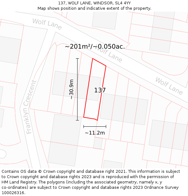 137, WOLF LANE, WINDSOR, SL4 4YY: Plot and title map