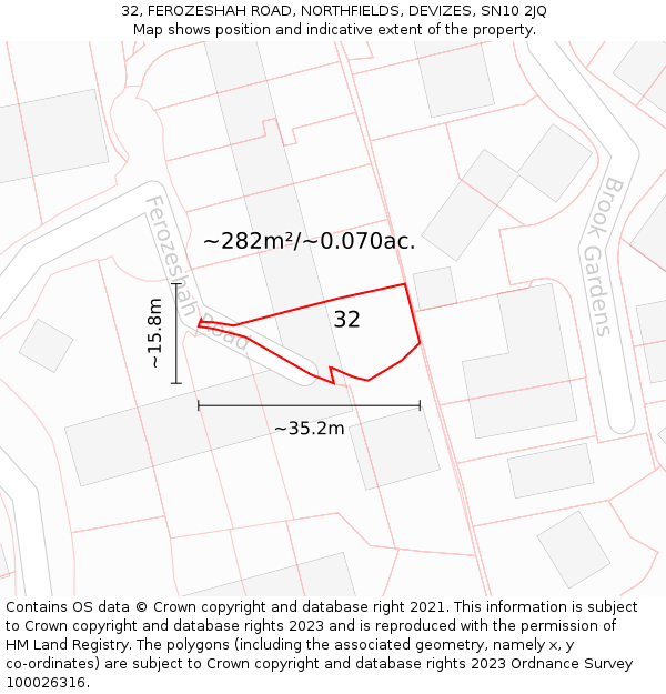 32, FEROZESHAH ROAD, NORTHFIELDS, DEVIZES, SN10 2JQ: Plot and title map